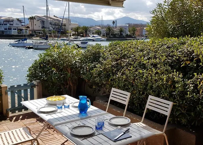 Casa de Férias Marina Sur Presqu'ile Des Capellans Saint-Cyprien (Pyrenees-Orientales)